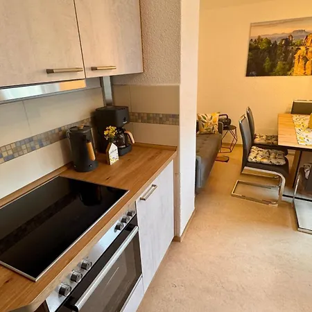 Apartment An-der-bastei-i-mit-garten *